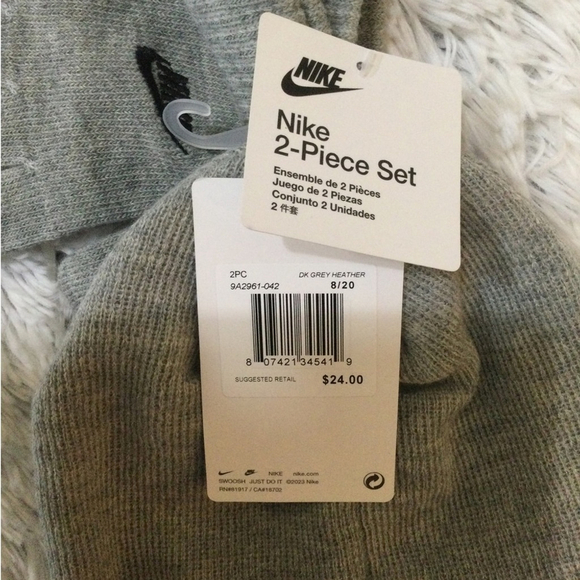 Nike gray with black logo hat and glove set unisex youth NWT - Picture 9 of 9